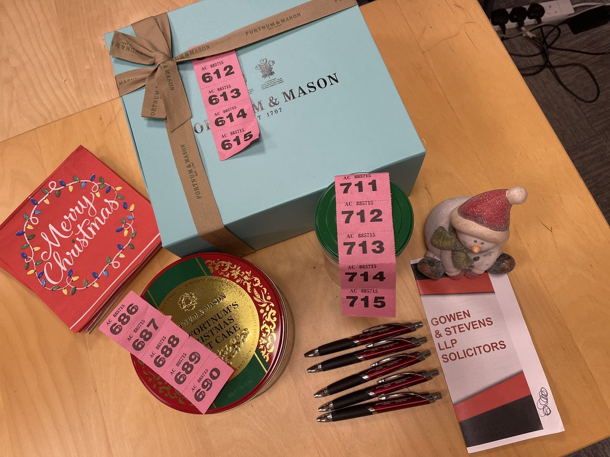 GowenLlp's tweet photo. It was lovely to see everyone who came along to the Banstead Christmas event last night! Our dinosaur had a great time &amp; a huge congratulations to our three raffle winners! 🎁 The Christmas countdown begins now🎅🏼 https://t.co/q1AIJpLyja