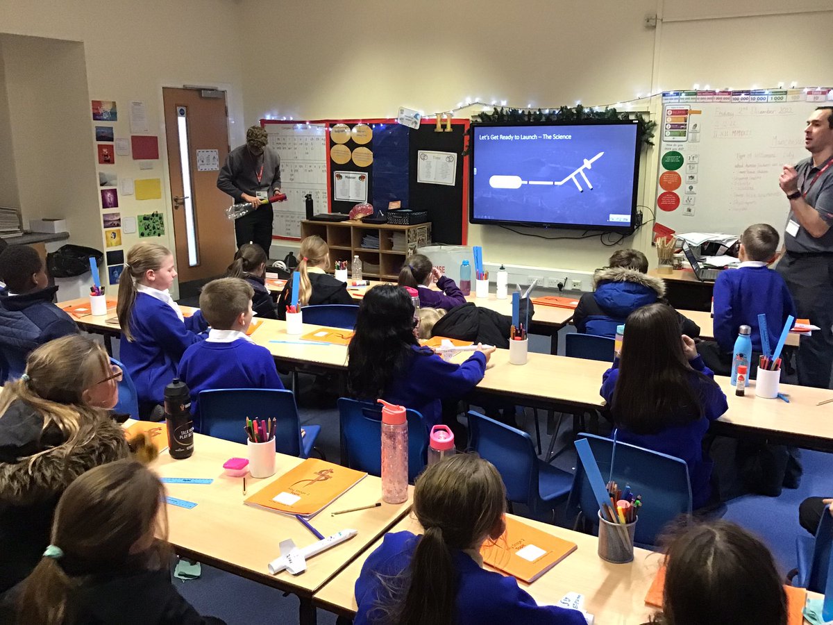 CanonYearFive's tweet image. Wow! The rockets flew much further than we thought! #CSPSSTEM #CSPSScience #Cornerstones #BAESystems #EarthAndSpace @CanonSharples @Cornerstonesedu @LT_Trust