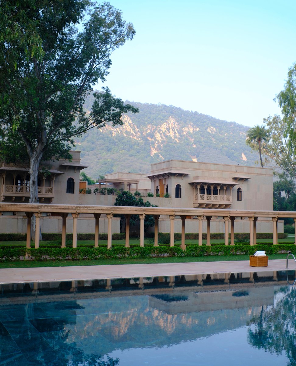 Amanresorts's tweet photo. Filled with lights and awash with colour, the festive season at #Amanbagh is a vibrant cultural immersion that celebrates local traditions. A rich variety of experiences in the itinerary, discover more via the link below.

https://t.co/LG1s1FvZWV https://t.co/citBVQJhgu