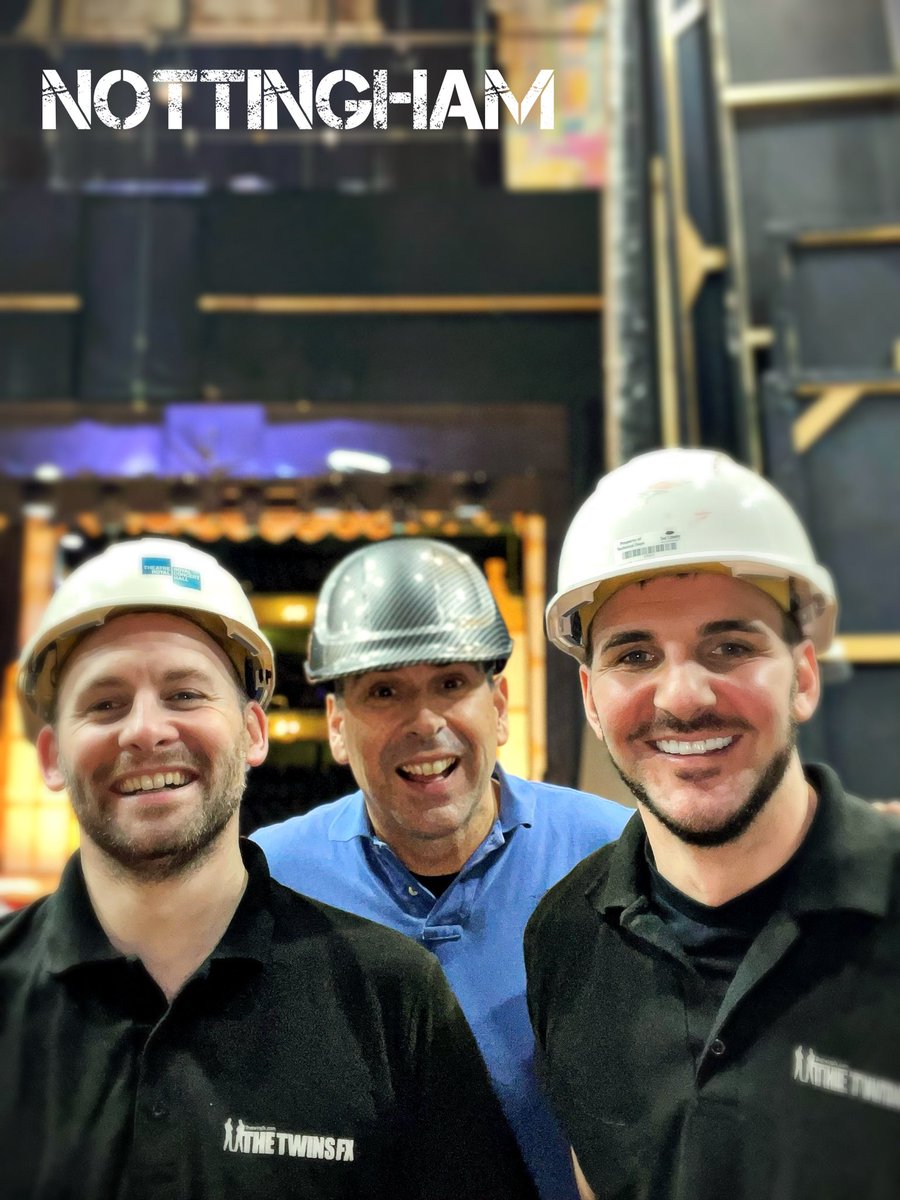 theillusionists's tweet photo. Some of this weeks teams…. #itsahugeyear #twinsfx #bigprop #christmas2022 #newcastle #nottinghamm #woking #nottingham #belfast #crossroads #panto #pantomime @thetwinsfx @transamtrucking @XRoadsPantos https://t.co/Llz8klTwr7