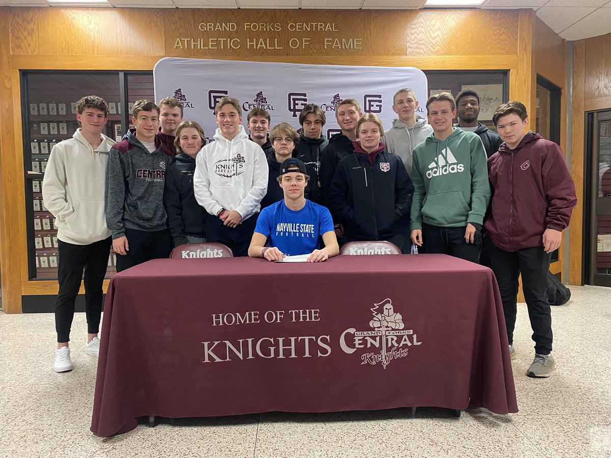 GFC_Activities's tweet photo. 🏈Congrats to Tristan Raymond signing his Letter of Intent with @Mayville_fb program!🏈
#GFCProud @GFC_football 
#OnwardCentral https://t.co/X06hs128i7