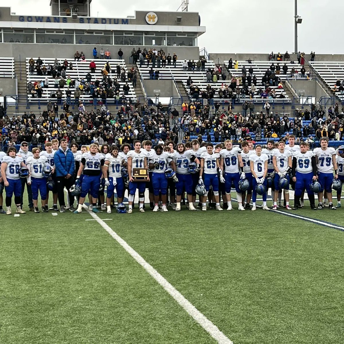 Even though it's over we will grow together. I thank and love everyone on my team. Thank you for being my brothers.

We are family 
We are holton 
💙