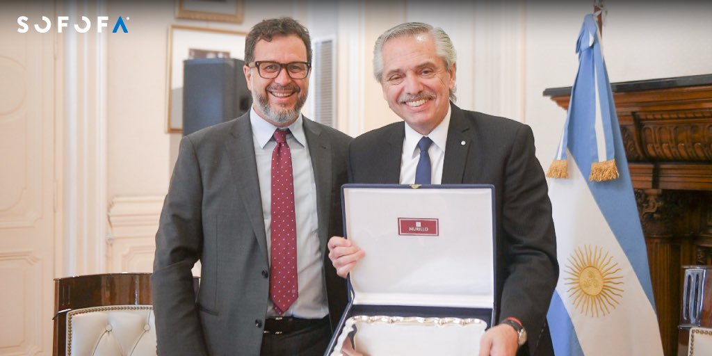 SofofaChile's tweet photo. El Consejo Empresarial 🇨🇱 – 🇦🇷 de #SOFOFA se reunió en la @CasaRosada con el Presidente argentino @alferdez para impulsar la integración económica, favorecer el intercambio comercial y profundizar inversiones de empresas chilenas con operaciones en el país trasandino https://t.co/77u1aoswbq