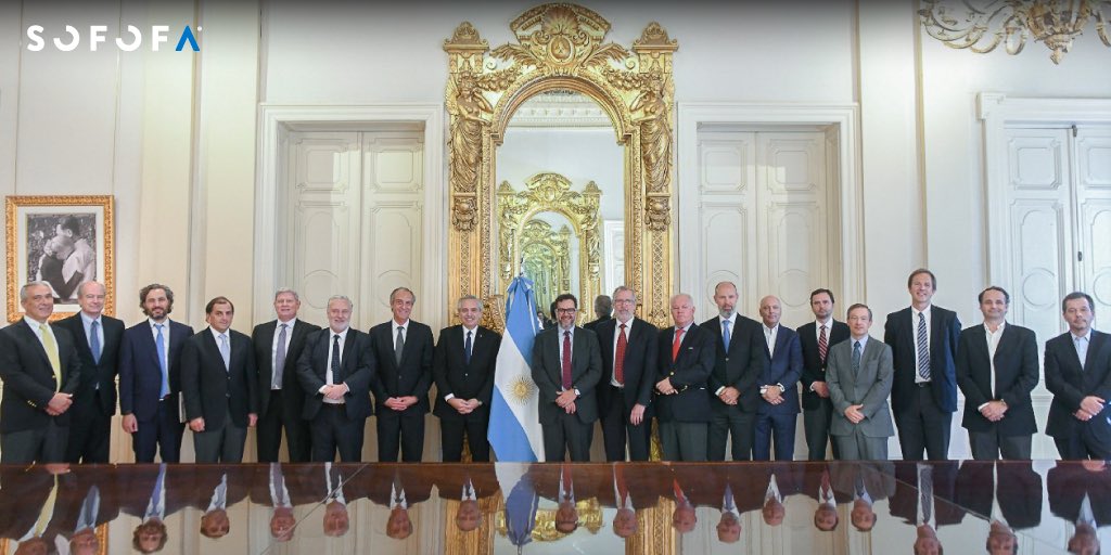 SofofaChile's tweet photo. El Consejo Empresarial 🇨🇱 – 🇦🇷 de #SOFOFA se reunió en la @CasaRosada con el Presidente argentino @alferdez para impulsar la integración económica, favorecer el intercambio comercial y profundizar inversiones de empresas chilenas con operaciones en el país trasandino https://t.co/77u1aoswbq
