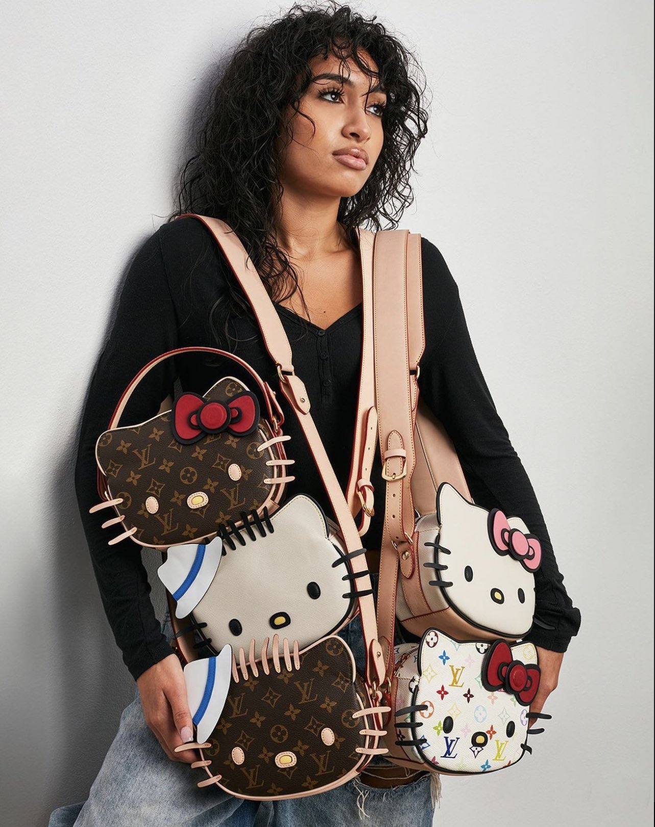 Outlander Magazine on X: Custom Louis Vuitton x Hello Kitty Bags by Sheron  Barber (2022)  / X