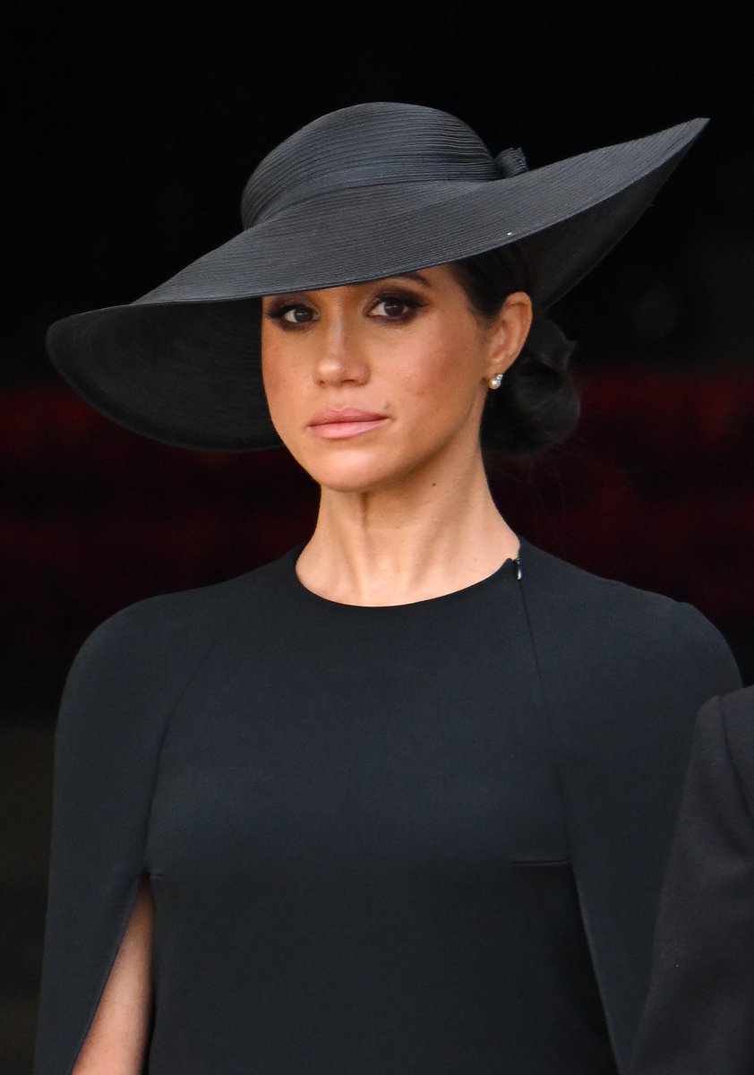 According to a top security officer, Meghan Markle's life was in danger in the UK - why don't we ever believe women? 
👉trib.al/38ogTtY