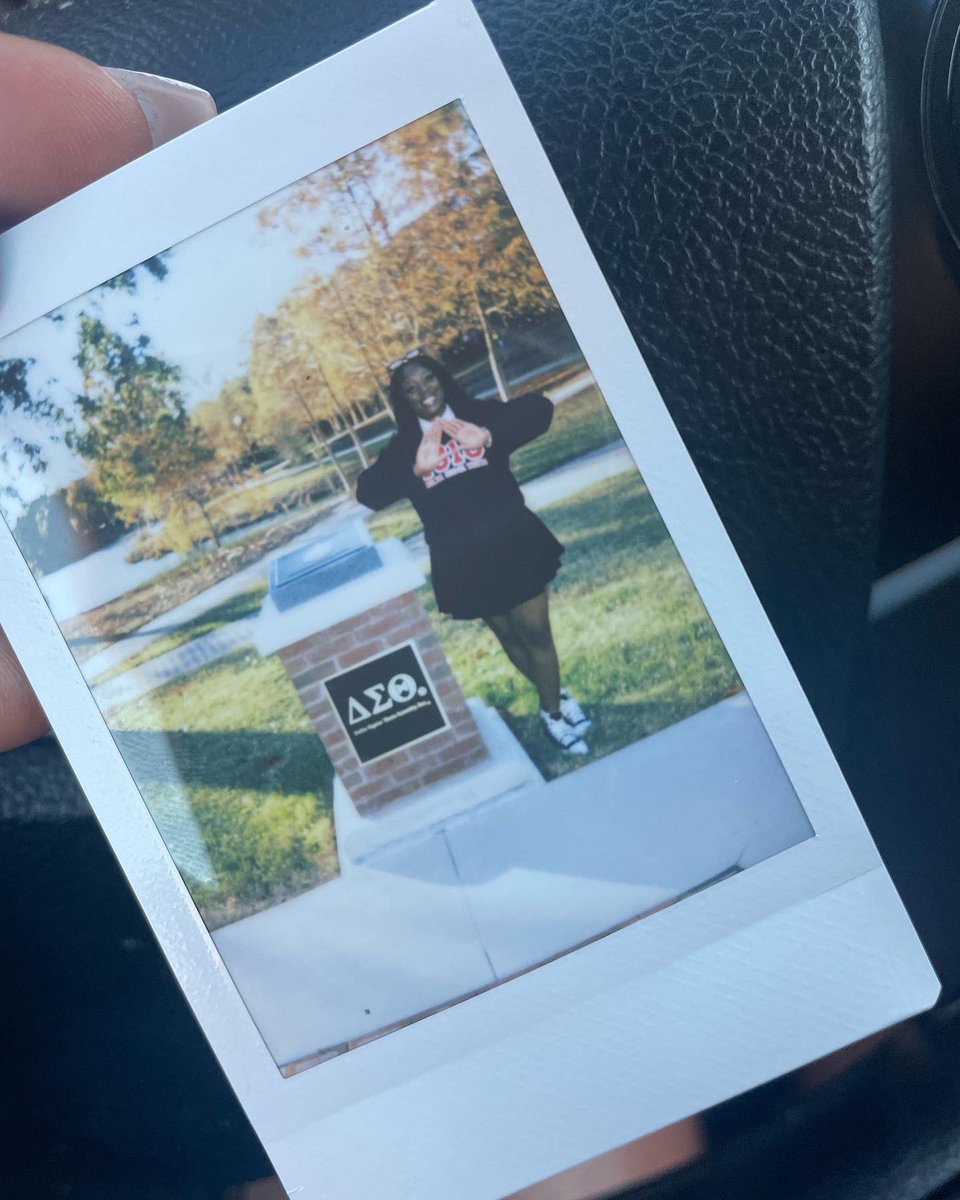 madicynnn's tweet image. made it to DELTA LAND 🫣🐘❣️