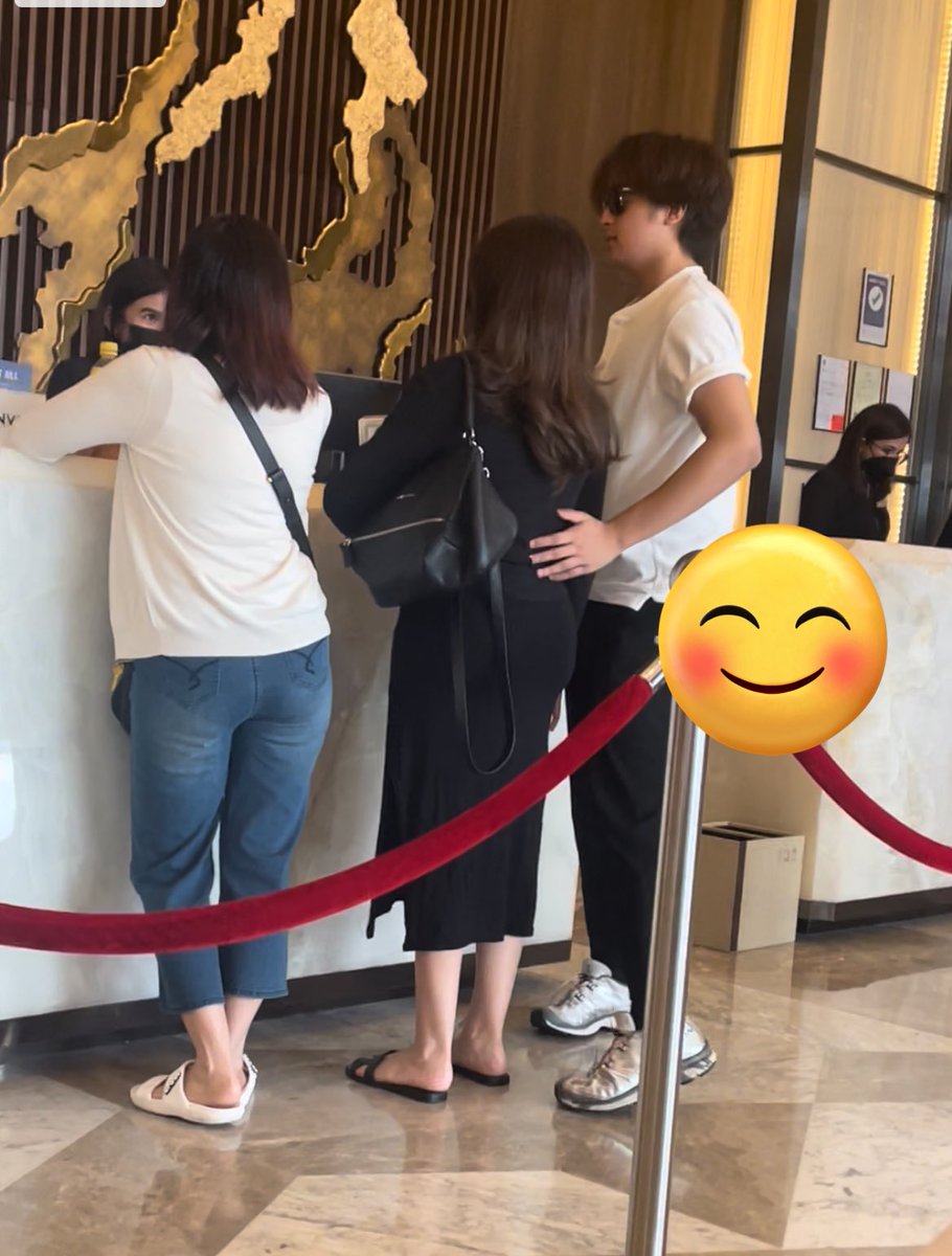 Premiering now! Watch na po  
✅ youtu.be/K3tqeN3SmVE

KDLEX Sweethearts #RAWRAWARDS2022

#KDEstrada #AlexaIlacad #KDLex