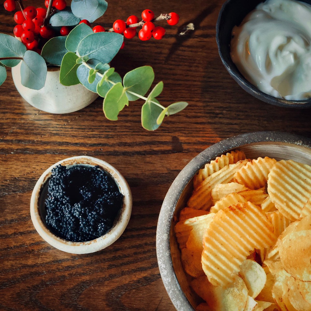 need some festive feast inspiration? treat yourself to one of our vanderlyle hampers - packed with edible delights we’ve made, and some extras we’ve roped in from our favourite suppliers. order yours today (while stocks last!) vanderlyle-restaurant.com/vanderchristmas 🎁🎄