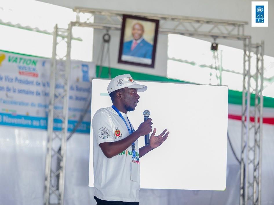 OlivierNihimba's tweet photo. The #InnovationWeek2 is marked by the exhibition which is taking place at Zion Beach from November 28 to December 1 and seeks to identify, reward and support the best solutions developed by young Burundian innovators.
Kindly pass by our booth and learn more about our solution. https://t.co/kEv4GElxrl