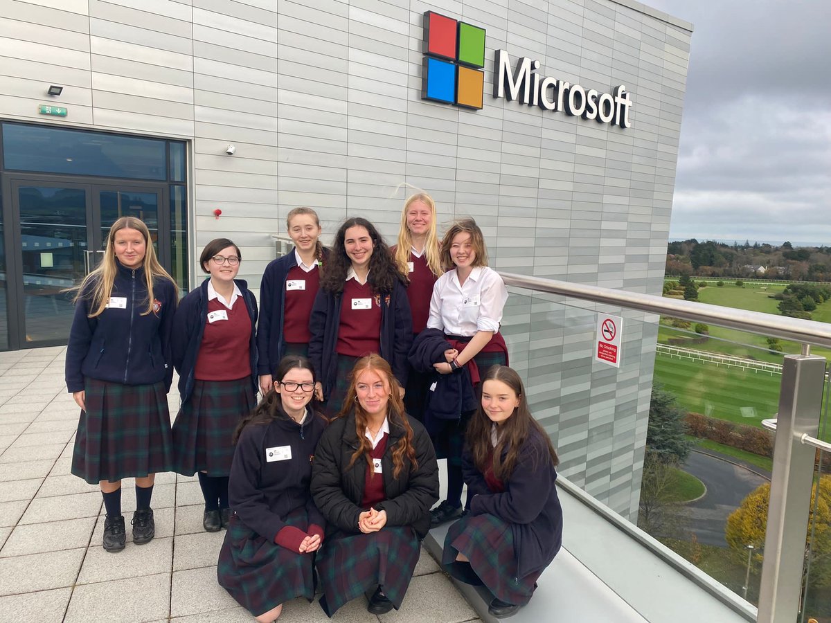 ty_naas's tweet photo. Our TYs on their second visit to ⁦@Microsoft⁩ for @DreamSpace workshops. Great problem solving and teamwork! Thanks to all ⁦@Microsoft⁩ #technology #problemsolving #TY https://t.co/7Z03itHG4a