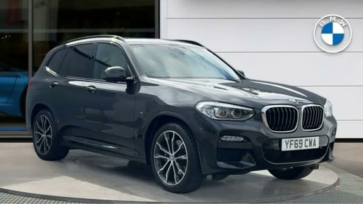 DEAL OF THE DAY: £28k 2019 BMW X5. Collect this 69-plate BMW X5 in desirable M Sport trim, with four-wheel drive and a 190hp 2.0-litre diesel engine, for £28,000, or choose to finance with a PCP or HP deal buff.ly/3GSddqO