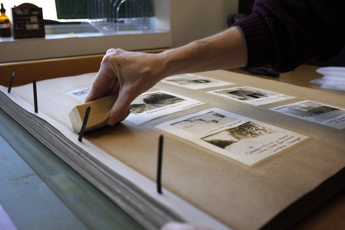 NEDCCInfo's tweet photo. What's happening at NEDCC's workstations today? Mending, surface cleaning, editing, and digitizing.
#ConservationLab #PaperConservation #PaperConservator #BookConservation #BookConservator #DigitalImaging #DigiPres #DigitalPreservation #AudioPreservation https://t.co/P7QsoqGGnE
