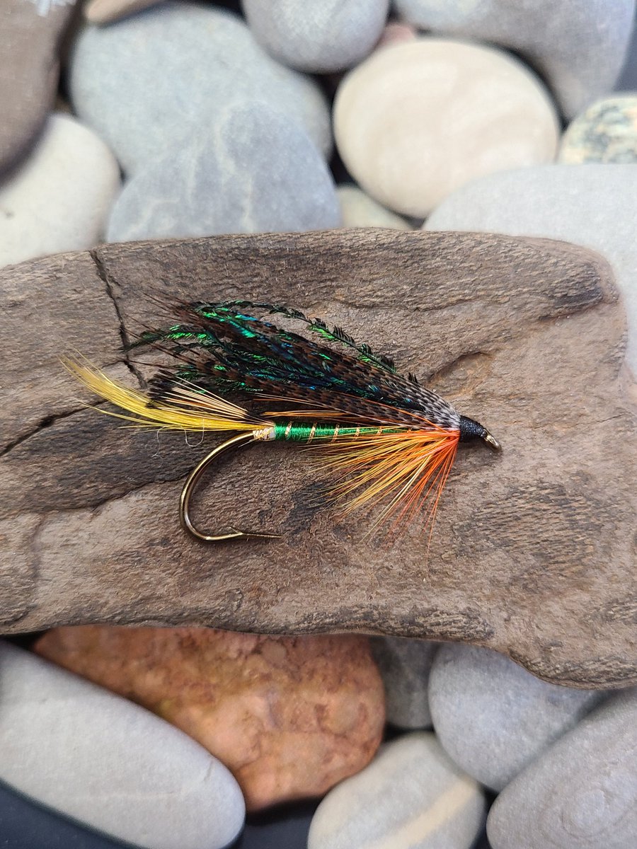 frank_fitzsey's tweet photo. Green Silk (1), size 3, Mustad 3123 Wet Fly Hook. #flyfishing #flytying #hardy #orvis #battenkill #jwyoung #veniard #salmon https://t.co/5PpWILInnu