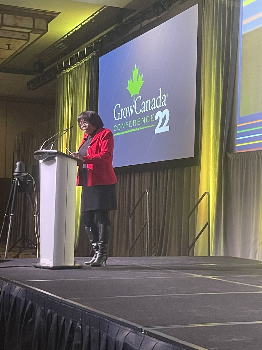 @Ertharin1 shares a powerful takeaway at #GrowCanada22 -as innovations in Ag inform how to produce more nutritious food in sustainable ways we must ensure these tools/technologies are available for all farmers around the world with “no one left behind” motto.