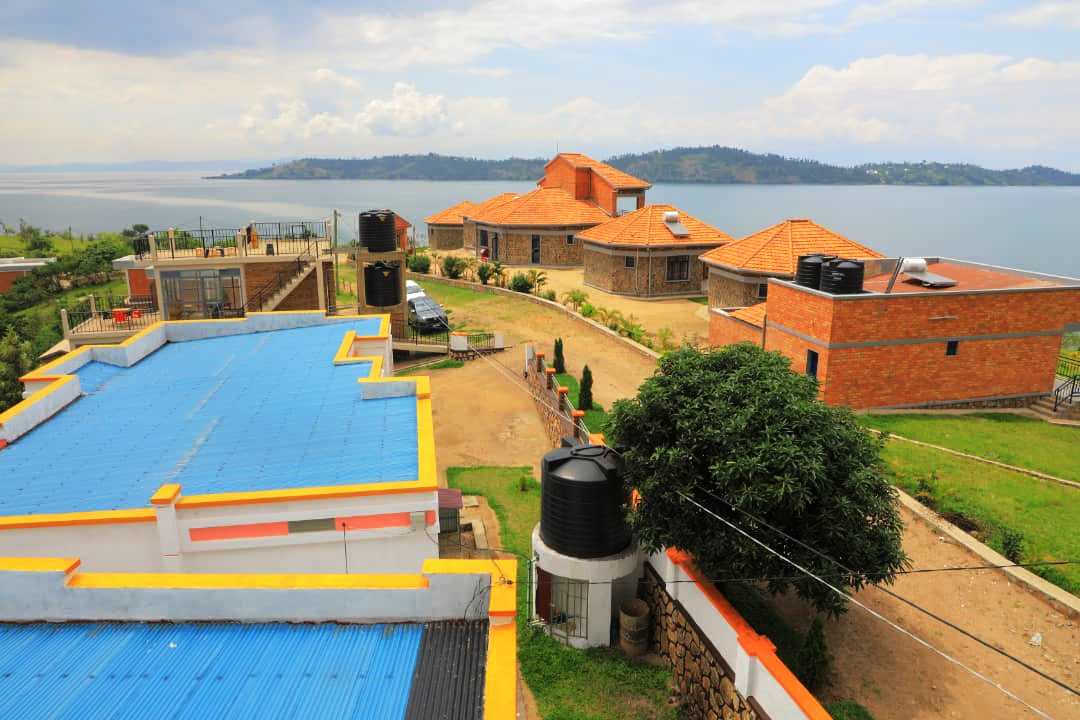 RutsiroDistrict's tweet photo. Mind-blowing #Rutsiro, breathtaking area! Visit Rutsiro Kariba in Boneza. 

Development is not told, it is seen! @RwandaLocalGov @RwandaInfra @RwandaFinance @RDBrwanda @IGIHE @kigalitoday @RwandaParliamnt @EnvironmentRw @RwandaWest @HabitegekoFran1 @MurekateteTrip1 @GovernanceRw https://t.co/qfBn8kLP6k