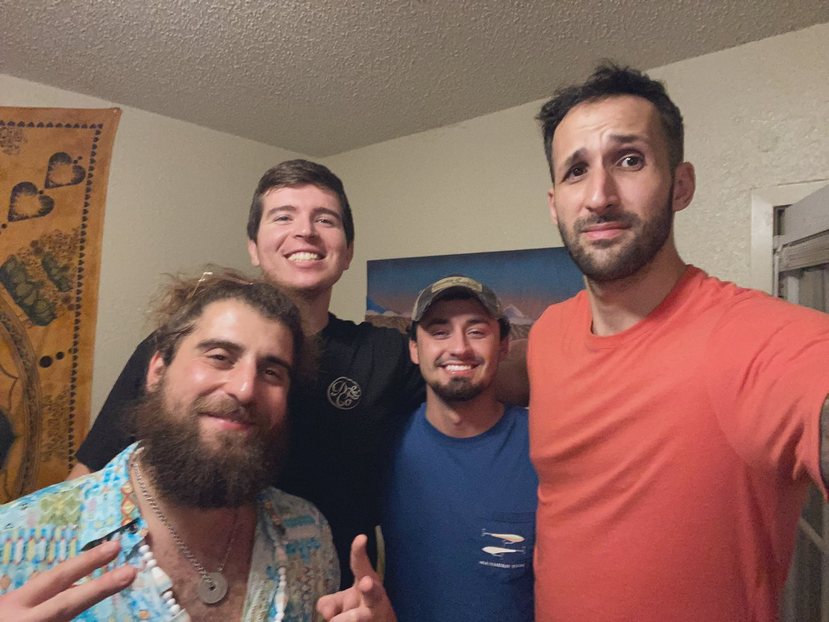 JayVLombardi's tweet photo. Final night (for me) &amp; PhD MS and BS graduation festivities for the cat team with the @AidanBranney &amp; the Twitterless Max and Tate 🍻 🐆 #weout #Ocelots #closingchapter https://t.co/4Ek2Xz6aNQ