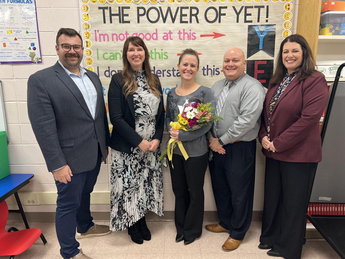 DDEGambino's tweet photo. We couldn’t be more proud of Mrs. Murphy; today she was named the 2022 Eisenhower Teacher of the Year! So well deserved!! https://t.co/Itj5ni0Nf1