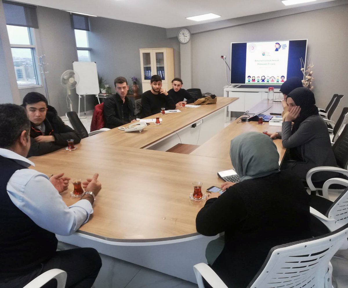 Proje iştirakçimiz Lider Eğitim Gençlik ve Spor Kulübü Derneği'nden gelen mentörlerimiz ile toplantı gerçekleştirdik. <a href="/istkaorgtr/">İSTKA</a>