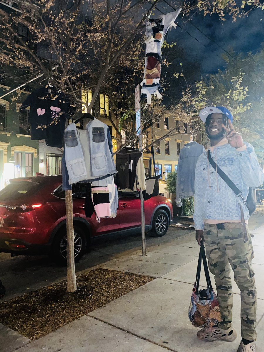YyuchiWorld's tweet photo. https://t.co/FGzld7MUV3🔗💻⬅️
WE DONT COMPETE. WE CREATE 🕉️🤲🏿📿✨ 
. EACH PIECE comes with a Polaroid Camera 📸 
.EACH PIECE comes with a 8 x 8 sleeve 🙂
.
.
.
.
#Streetwear #Streetwearbrand #PyramidSchemeClothingCo #PyramidSchemeClothing #Viral #Globalbrand #HappyShopping 🛍️🛒🙂 https://t.co/MSYbFrCXZu