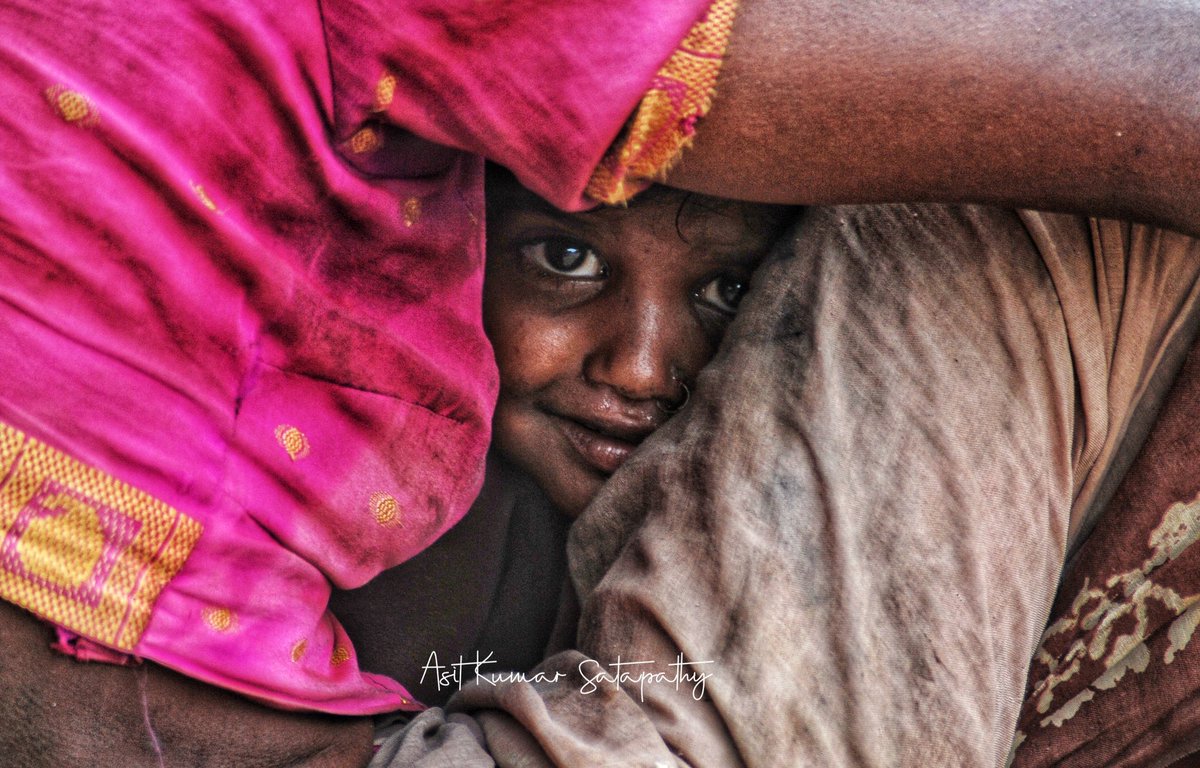 Asitkumar_AK's tweet photo. 'Mother's Lap"
The Safest Place on the #EARTH
#photooftheday #photographers_of_india #photojournalism #odishaclicks #Bbsrbuzz https://t.co/w9jS2Wl2W1