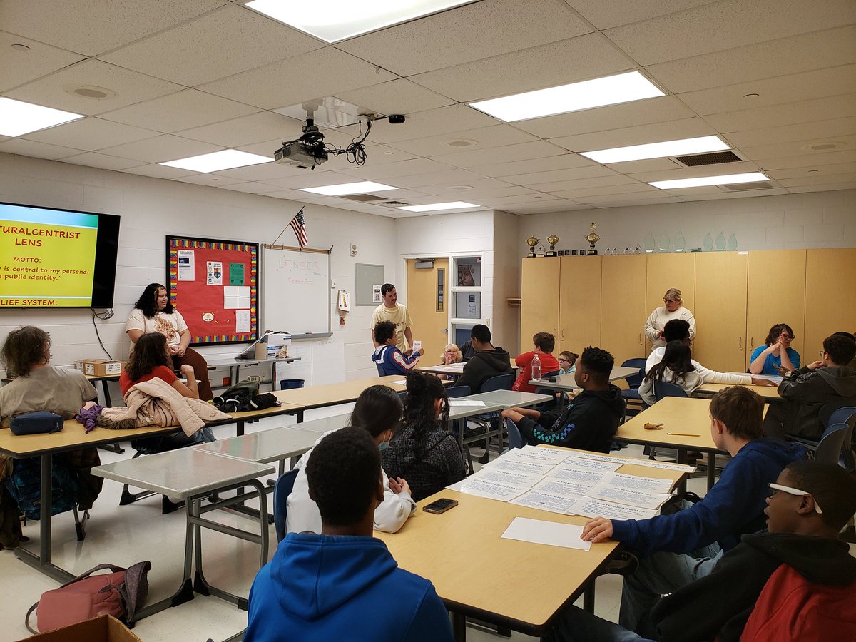 SpeakUpPHS's tweet photo. A huge thank you to @cashman_kristin for coming to our #SpeakUp meeting today to teach us about legacies and lenses and do a deep dive into 3 of the lenses people sometimes view the world through! https://t.co/zQQISoWS1v