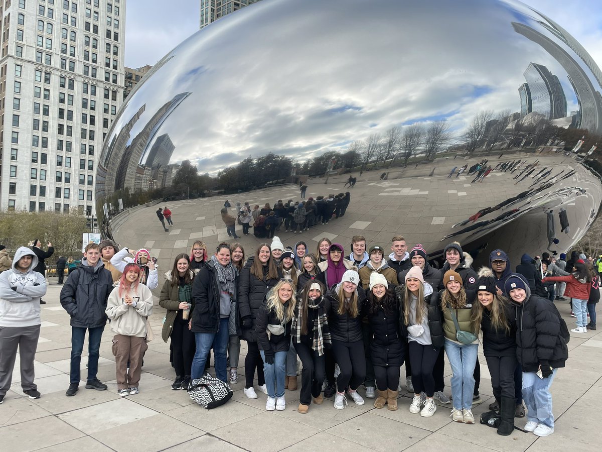 AndrewHS_d230's tweet photo. We are having some fun at a German for field trip.#BoltUp https://t.co/7DlkUk8WPg
