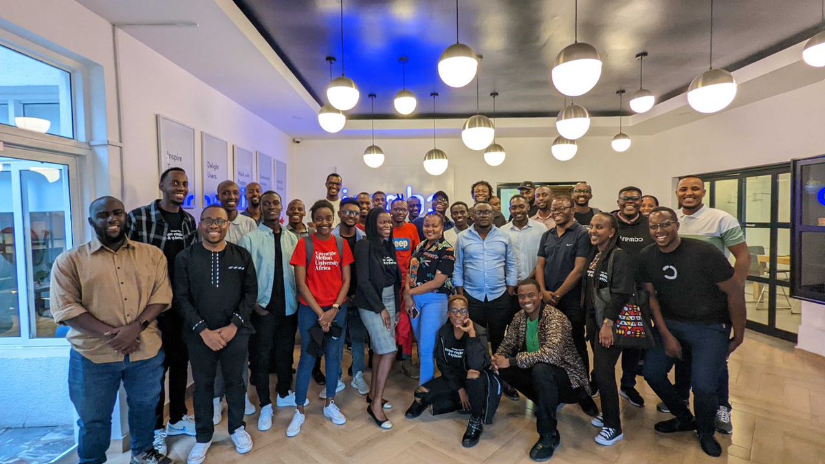 eric_manirag's tweet image. This was a special moment to learn more about irembo activities, especially in software engineering, data infrastructure, deployment, and testing. There is nothing particularly unique about learning from an expert. wonderful moment... #engineer #irembo #datascience #cmuafrica