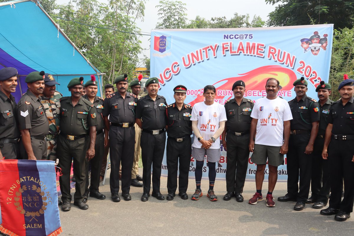 Unity_flame_run's tweet photo. The flame has reached Deevattipatti where the team was received by the officials and cadets of 12 TN Bn. The run is in progress and receives the applause and support of people from the cities it passes. 
#day10 #unityflamerun #ekbharatshreshthabharat
@HQ_DG_NCC 
@Gen_VKSingh https://t.co/a7YTalWmsL