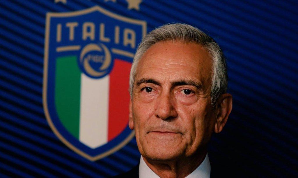 RiccardoMeloni4's tweet photo. #Gravina: "#Tebas? Pensi alla Liga. Irregolarità #Juventus? No al linciaggio di piazza. Stiamo calmi perché temo che quel tema possa riguardare anche altri soggetti".

Come "temo possa riguardare anche altri"? Se sai, parli e spieghi. Inaccettabile questa mezza frasetta... https://t.co/rzmJzlm5u7