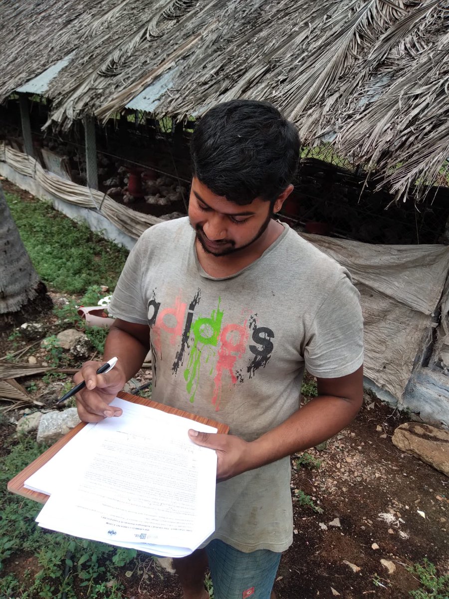 eChick10's tweet photo. Day 2 - Pre Evaluation Survey #Udumalaipettai #onehealthlifestyle #farm_biosecurity #TANUVAS 
@PoultryHub
@Jvaganesh
@vickyPsivam https://t.co/3u2qqOiDu5