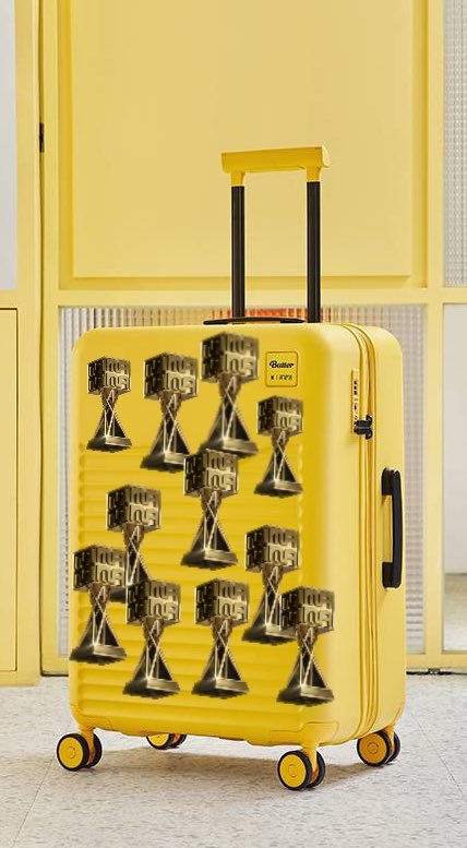 이정도면 제홉 캐리어 하나 다시 사서 올듯 

~~~ 트로피가 캐리어에 가득해 ~~~