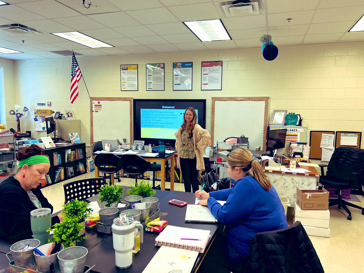 kristin.smith tweet media