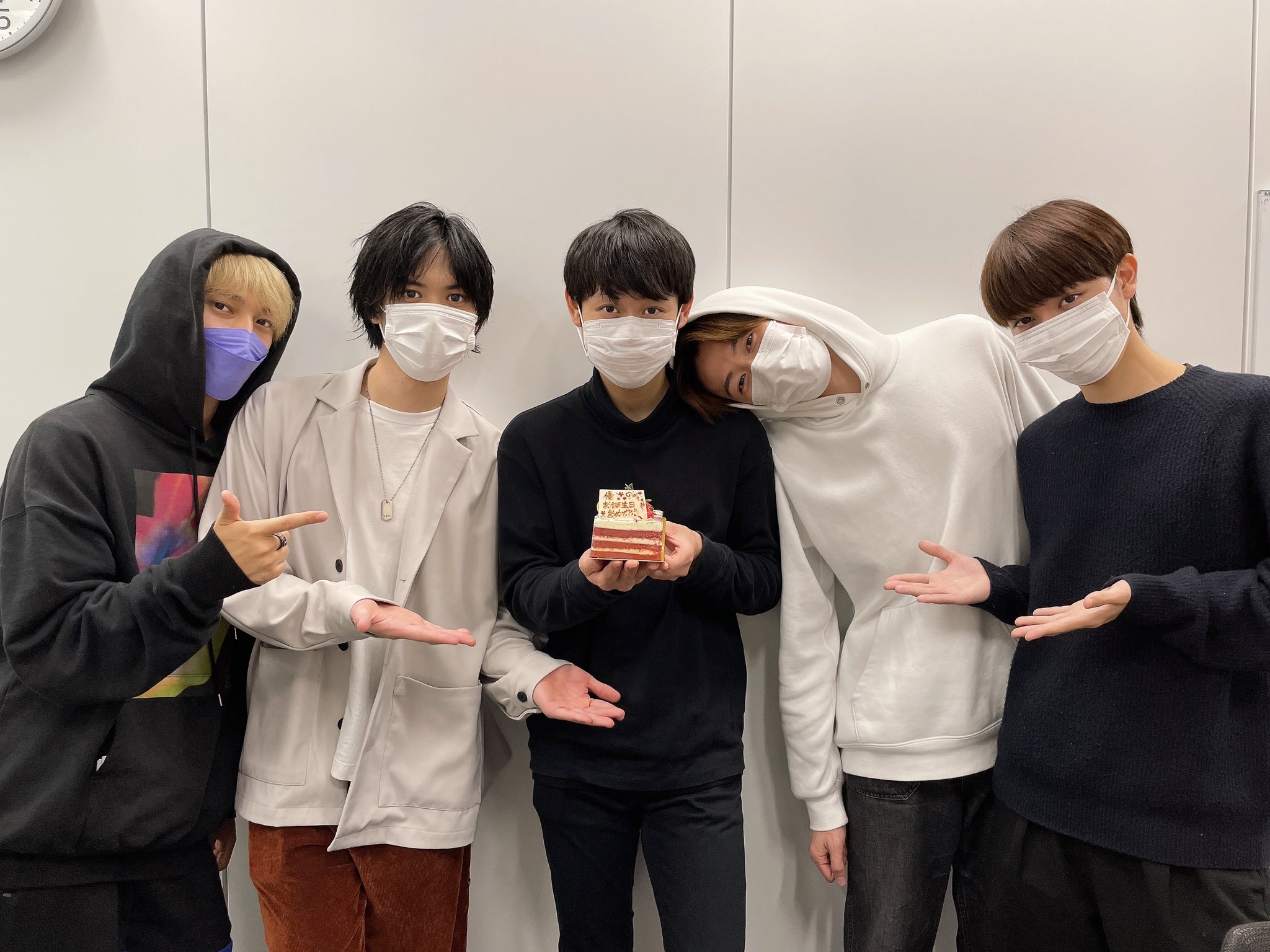 銀河団from劇団番町ボーイズ☆ (@gingadan170531) / X 銀河団from劇団番町ボーイズ☆ (@gingadan170531) / X