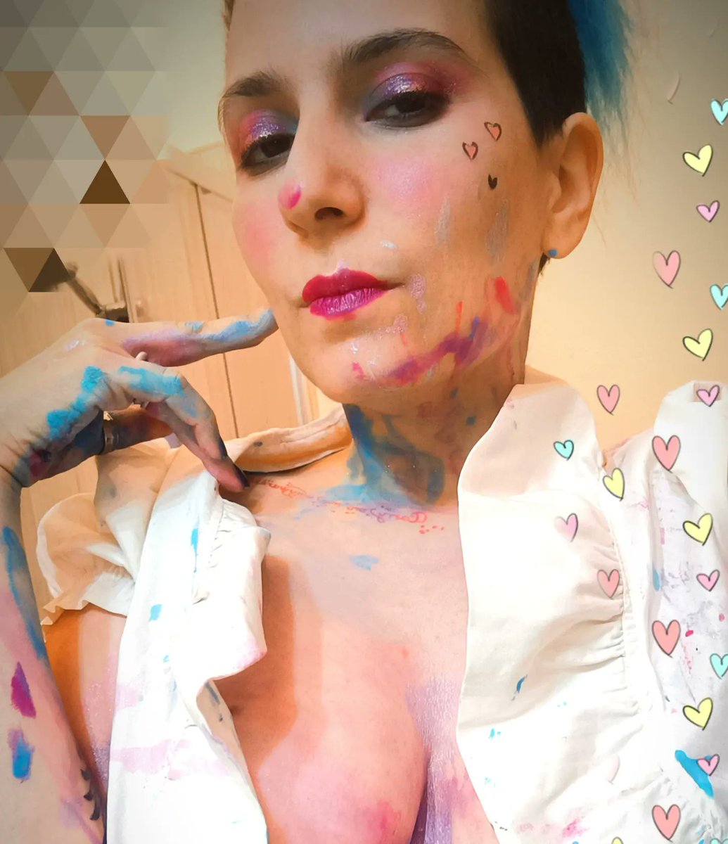 Smedu_ale's tweet photo. Ragazzi mancano meno di 24 ore per lo start del mio nuovo progetto ❤️

Chissà cosa ho combinato ?

Sulio Only Fans trovate le altre foto anteprima complete 😬😬
@Onlyfans_italia
@OnlyFans
#model #onlyfans #color #paint #colorpaint #bodypaint  #canvas #photo #project #funny #art https://t.co/LG4NhC8a2C