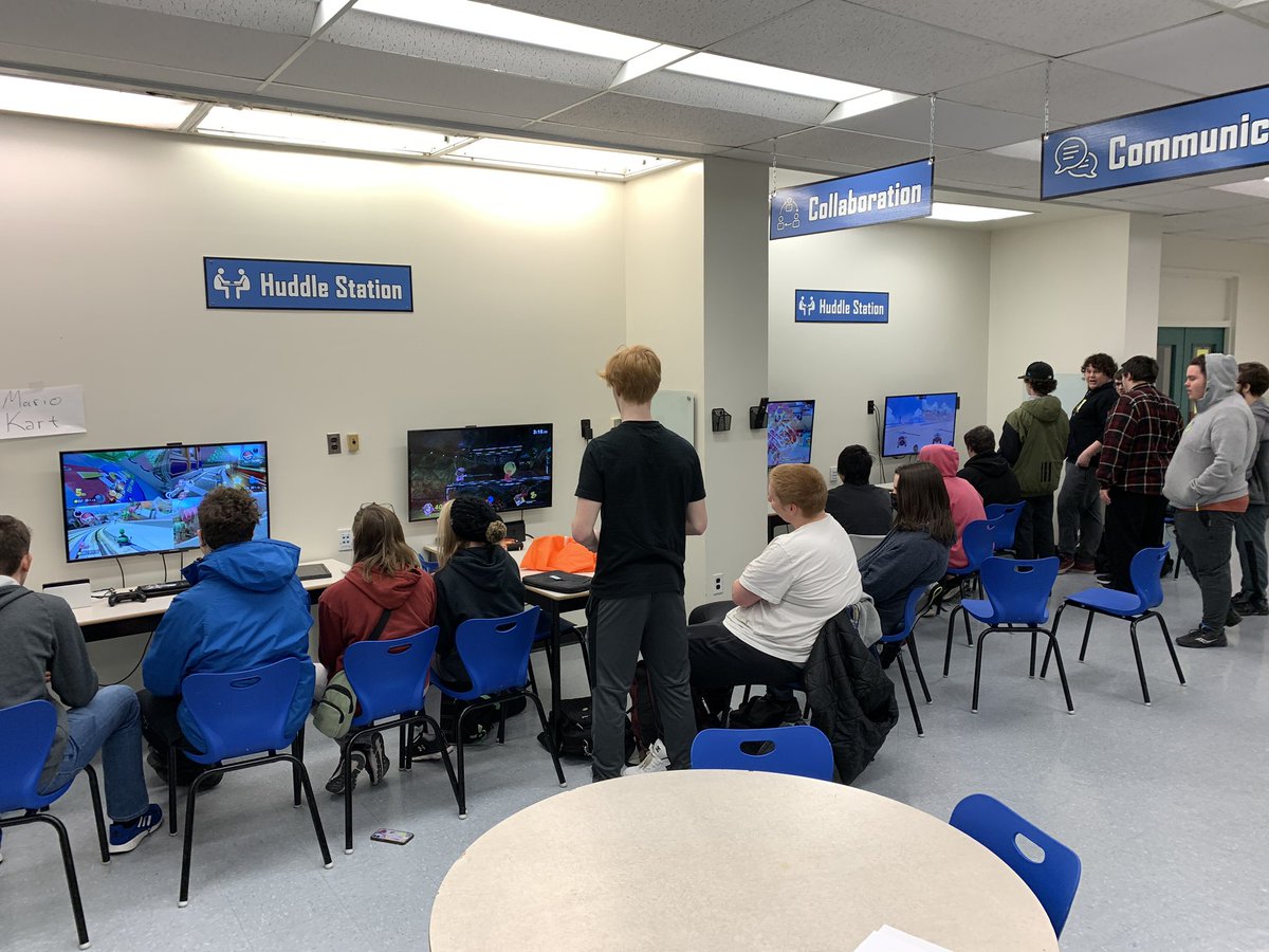 alexquilty's tweet photo. Kicking off Wellness Wednesday with a Games Club showcase. Nothing like Mario Kart and Smash Bros. to start the day https://t.co/kCtWDXhr6J