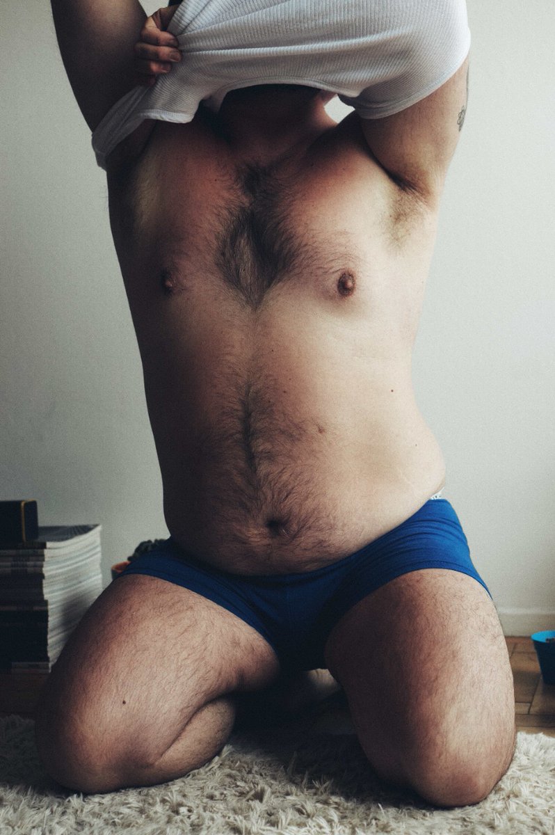 Yoelsebas3's tweet photo. Si, es esto, soy esto y está bien ... Quieran o no... 🧖🏻
Ph: @IamDann3
#BodyPositive #PlusMaleModel #DejateSer #NoTePrivesDelVerano https://t.co/iOs7s1foV8