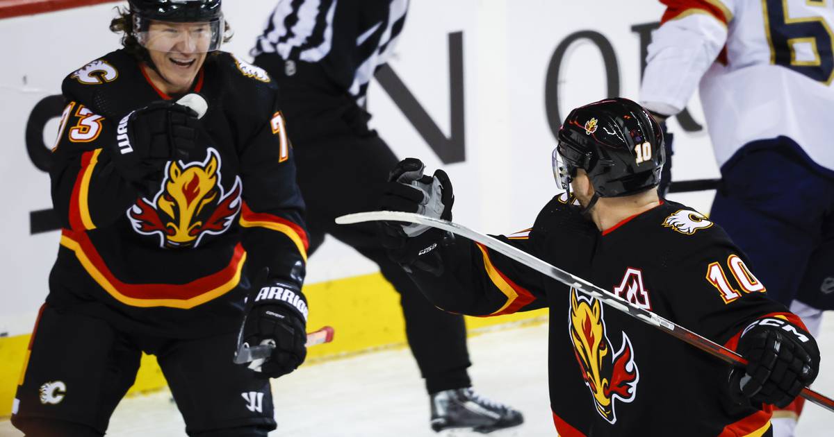 RT @SunSentinel: Flames spoil Tkachuk’s return to Calgary, beat Panthers 6-2 https://t.co/VXFxf0FSeW https://t.co/6ThxeRQvgl