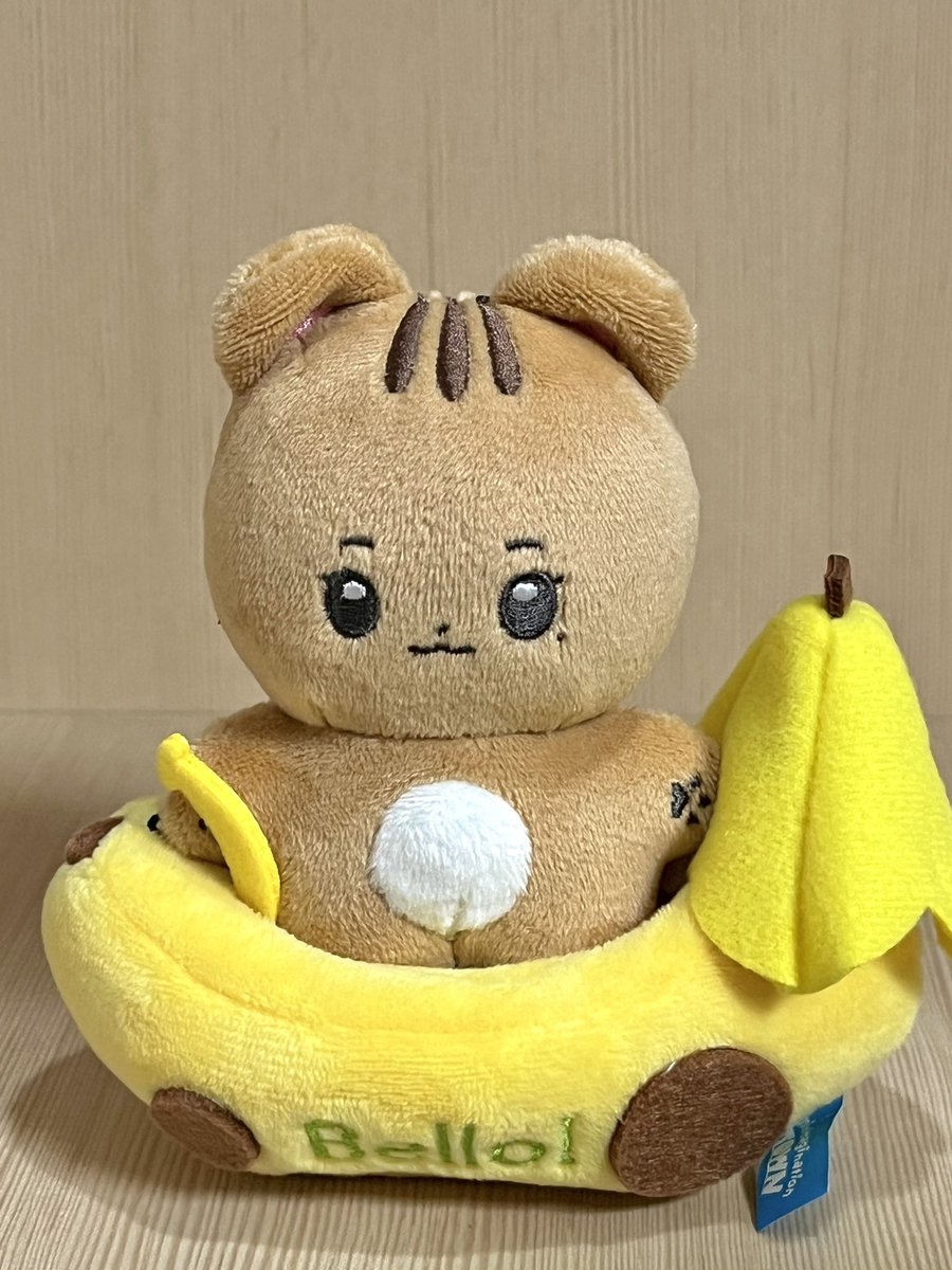 bysemo_'s tweet photo. 바나나보트 타고 세계정복 🍌🚢
용람띠 왕머리라서 안들어간대요 ..

#우리집_용람찌_짱귀엽찌 https://t.co/ihgrCqKlqr