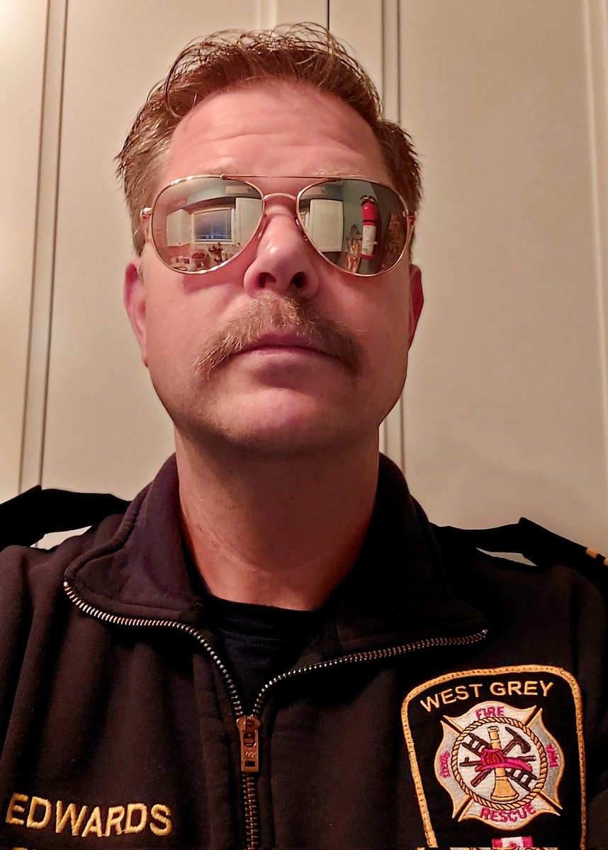 ChiefEddie815's tweet photo. Maybe he thought, men's health is important... Maybe he thought, mental health is health... Now in Mo-ville they say, his mustache grew three sizes that day. @MovemberCA
#Movember #moday30 #showyourmo #saveabro
#MensHealth #mentalhealth https://t.co/fHJcQiRreQ