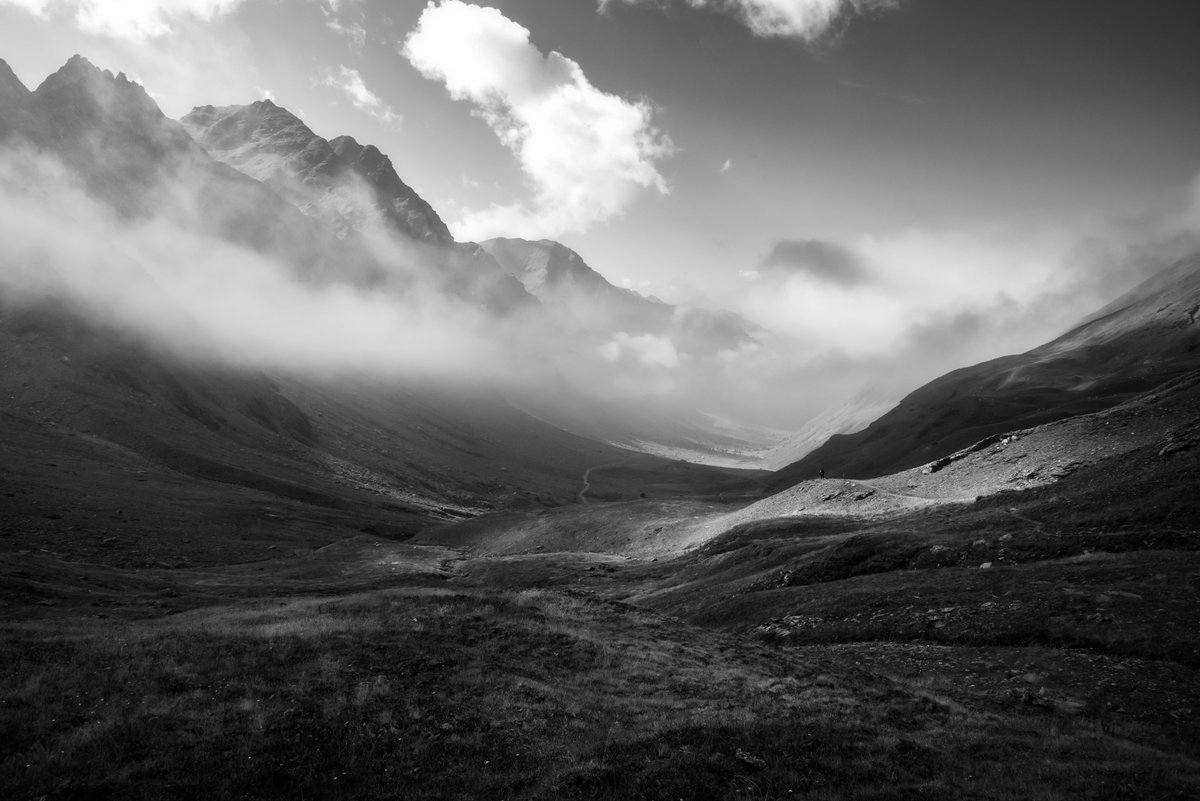 SamueleQuarant4's tweet photo. It's been a while since I posted here...I was thinking now to ask the community what you think about this edit: colour or bnw? https://t.co/DhkXm8d7Od