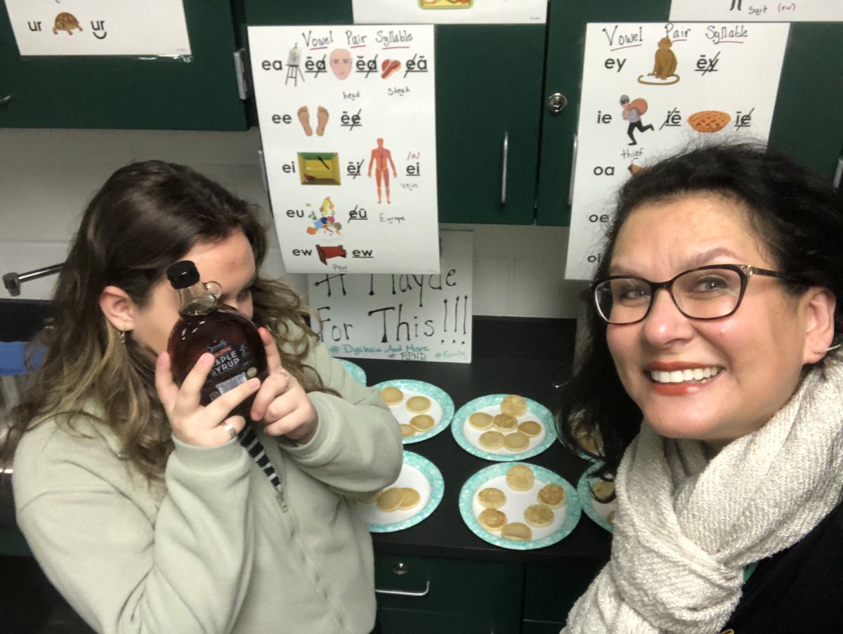 Pancake Breakfast in Dyslexia Class to celebrate students’ accomplishments; Proud of my students!!!👏🏽📘🥞🍁

#RPND
#DyslexiaAndMore
#KatyIsddyslexia