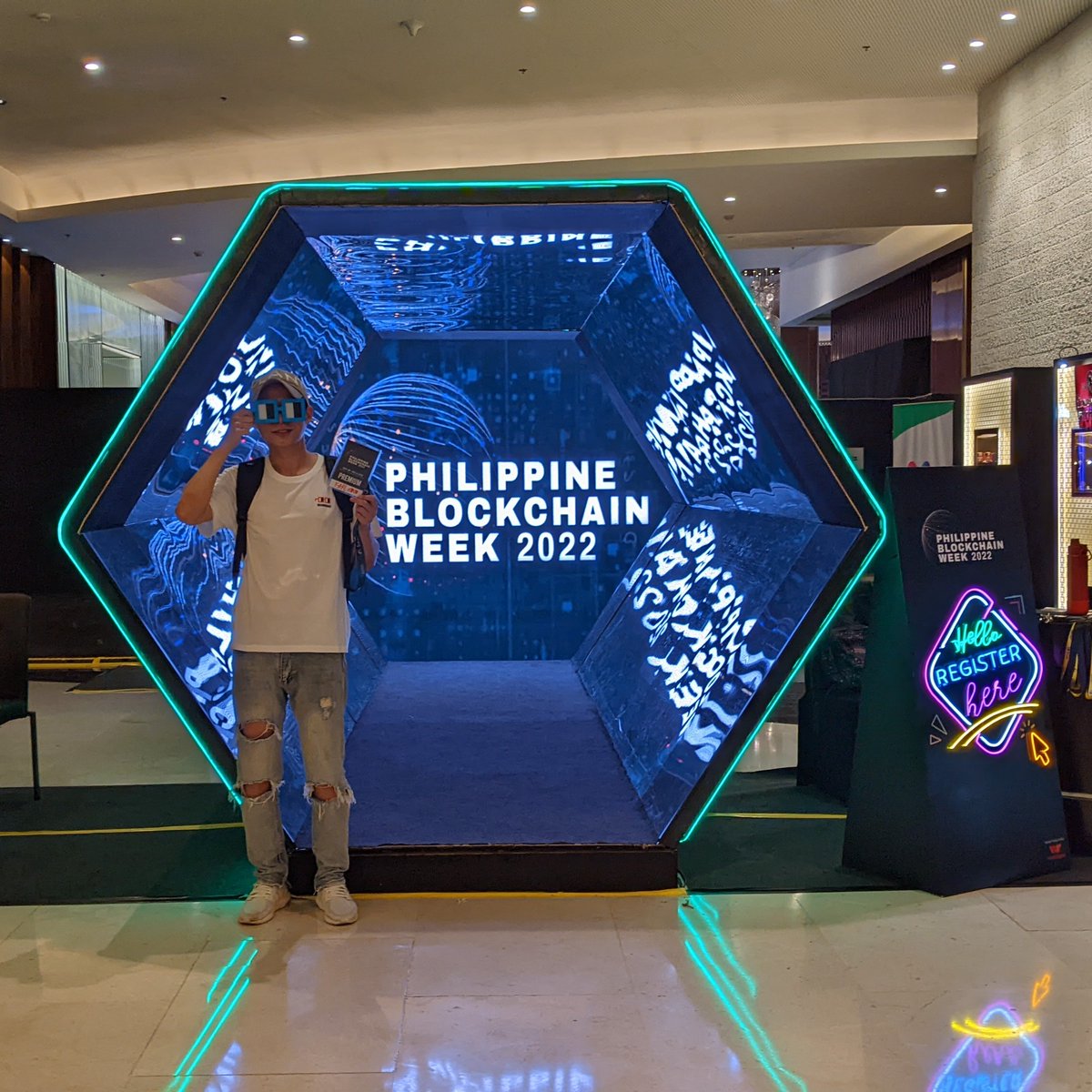 NOUNSINSG ⌐◨-◨ tweet media