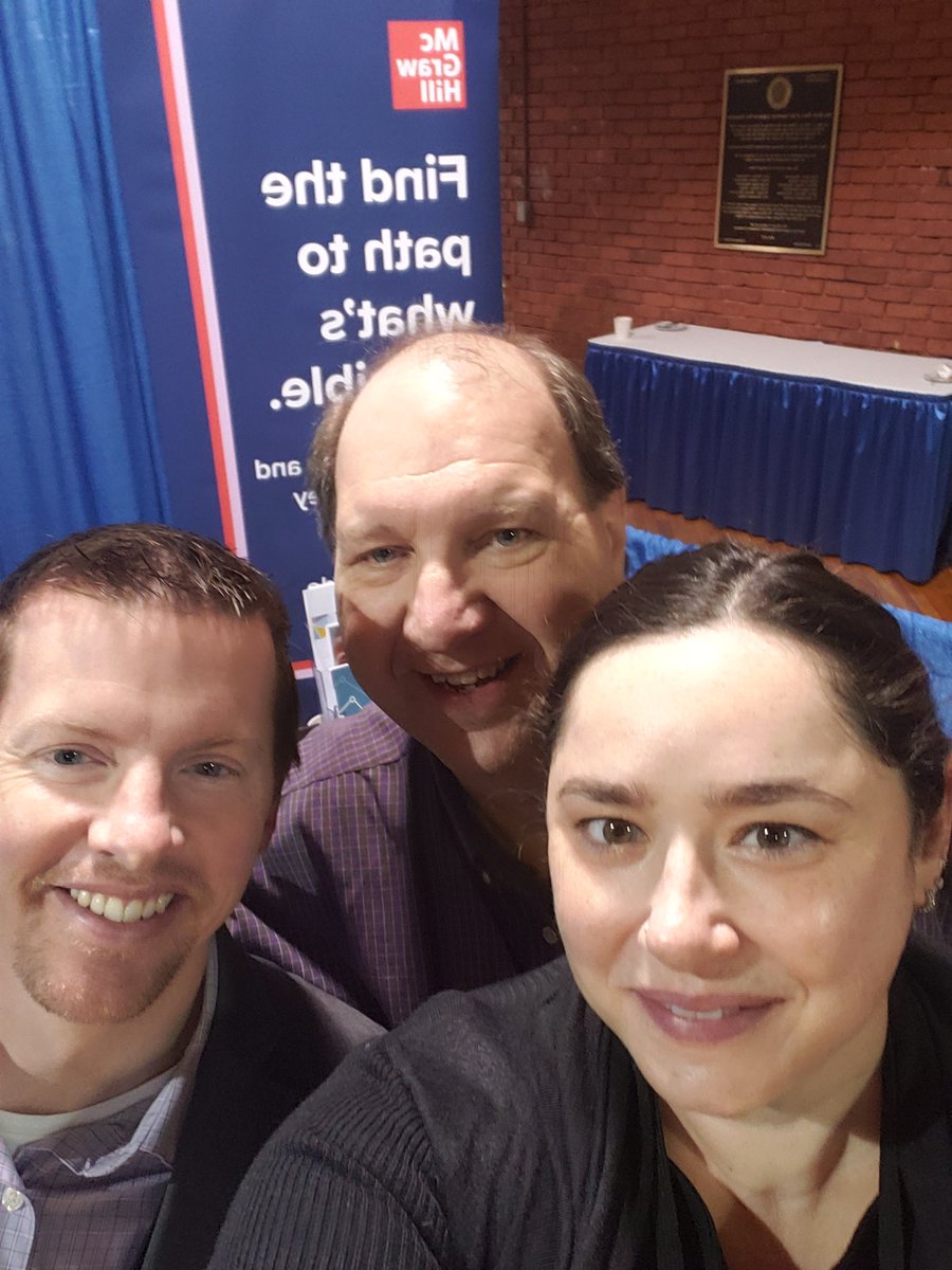 Stan Freeda tweet media