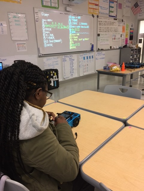 PHSClippers500's tweet photo. Attendance in Algebra class makes the TI Stem Squad event happening today more in engaging. Texas Instruments brought the Robots and the Programing challenge is on! Inspiring #GenSTEM #PattersonPride @BaltCitySchools https://t.co/iBqQpYb66q