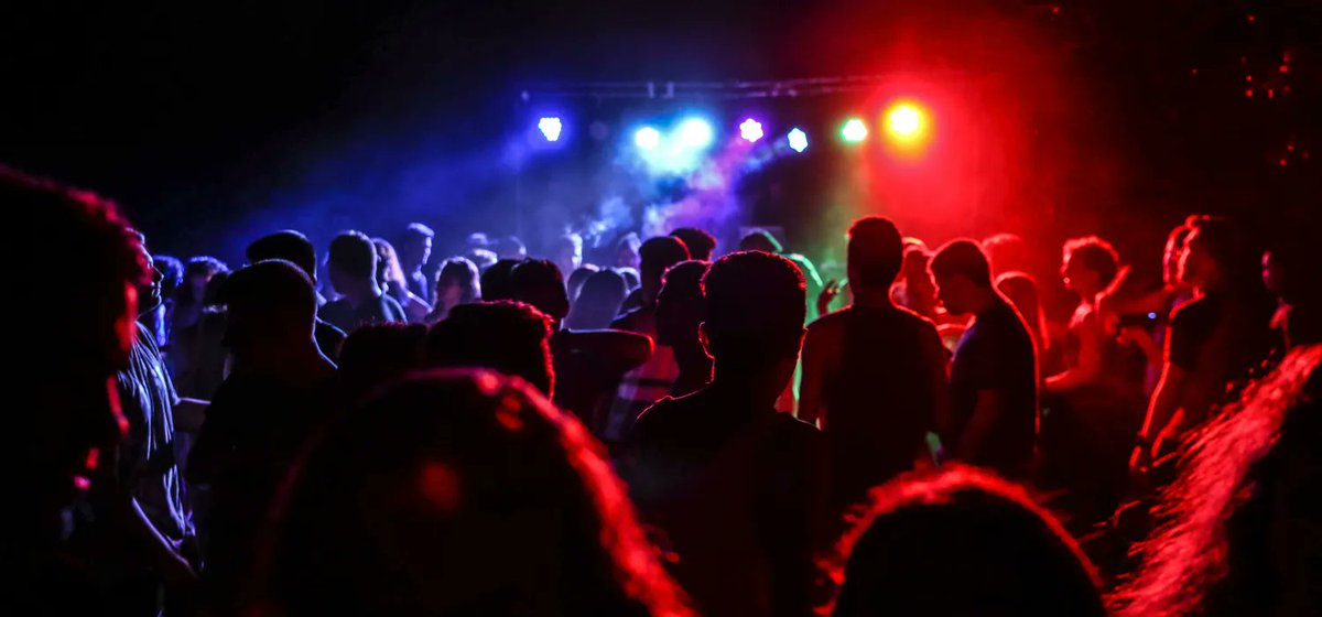 “Smaller venues give a greater capacity to exercise hospitality on an individual level. I love that I get to provide them an experience that they couldn’t receive at a larger venue,” says Bradley King from Fringe Theatre. See ways small venues shine. buff.ly/3EJcK8H