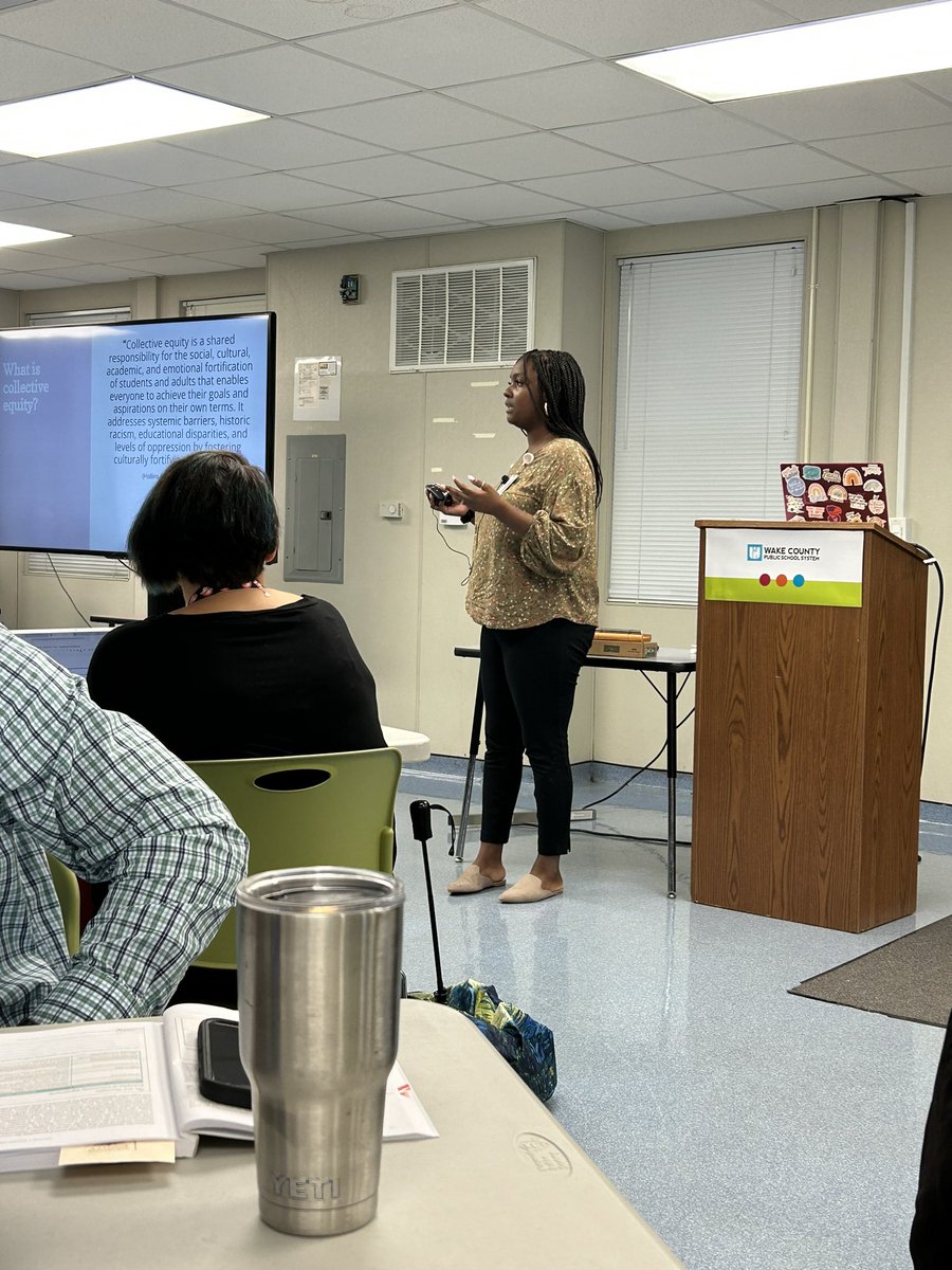 Carol Mohn tweet media