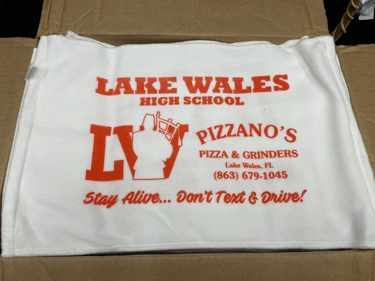 lwhs_f's tweet photo. First 100 LWHS students to claim their seat in the Highlander student section this Friday night, will receive a Highlander towel sponsored by Pizzano’s Pizza &amp; Grinders here in Lake Wales! 

See you Friday @ 7pm! Gates open at 5:30pm https://t.co/f739RVS20F
