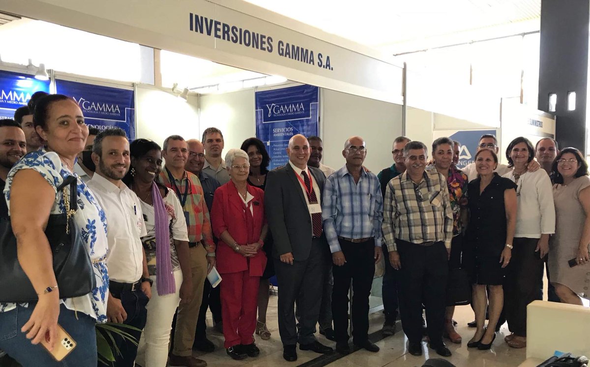 👩🏽‍🔧Representantes de más de 35 empresas del sector industrial biofarmaceutico, petrolero, eléctrico, hotelero y de la #ZEDM acudieron a la cita para debatir sobre la experiencia en el uso de la tecnología #SGestMan.
#CCIM