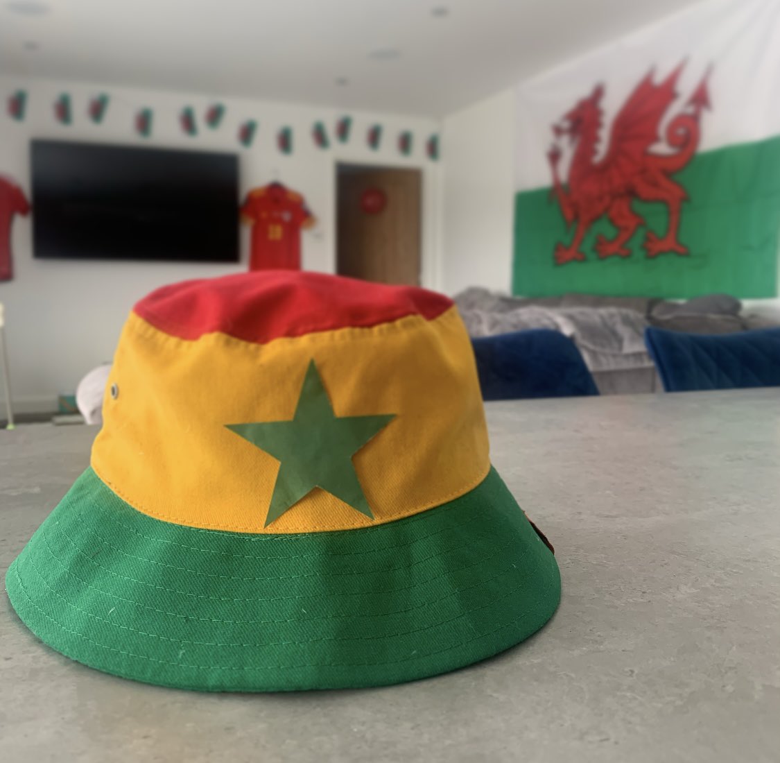 BenParry8's tweet photo. Taking orders for the new limited edition Wales bucket hat @WalesAwayDays @thebarryhorns @WalesAwayDuty @Colemans_Dream #SO58 https://t.co/0EeRCges0W